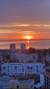 Torremolinos vistas al mar y piscina