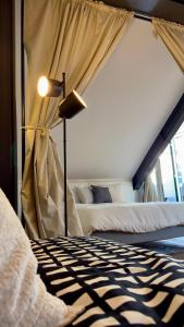 Bright Stylish Duplex with a private roof terrace