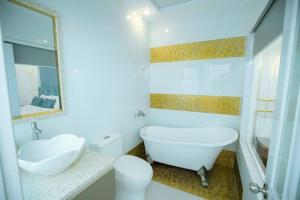 khách sạn Quốc Tế