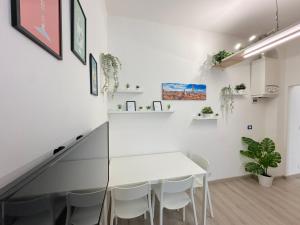 Mondo House