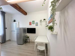 Mondo House