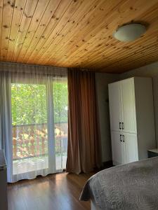 Levanis Cottage