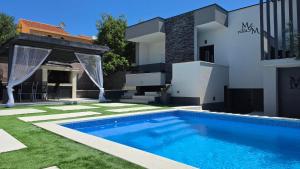 Villa M&M