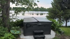 Chalet Cozy Spa sur Lac