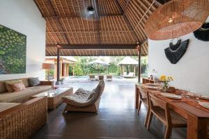 Balinese Villa Canggu - Pool Garden Oasis - 3BDR