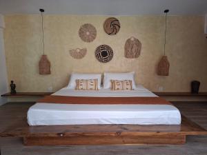 Beautiful garden villa, close to town