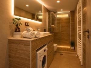 Ammos Elegant Luxury Apartment