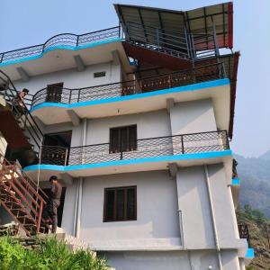 Krishna Hotel And Resturant Uniyana at Madyamaheshwar Route