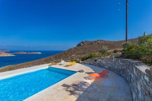 George Stone Villa Seriphos Greece