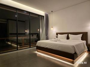 Luxury 3BR Tropical Villa Private Pool Bathtub Canggu