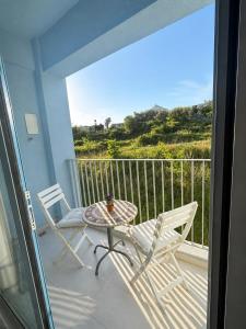 Cozy apartment near center WiFi AC balcony