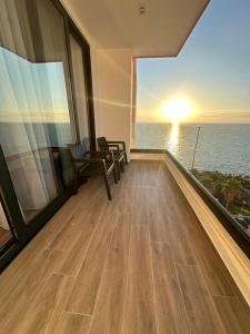LOOKOUT Apartments