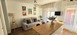 Apartamento moderno junto a la playa
