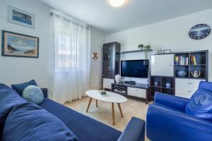 Apartments Ravlic