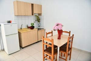 Jasmine Apartments