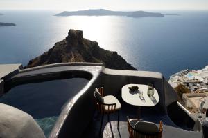 Kivotos Santorini - Preferred Hotels & Resorts