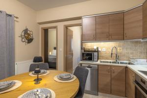 City Suite - The Deluxe Apartment 2