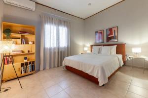 Stylish 2 Bedroom Retreat Near Athens Airport