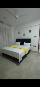 Coral apartment