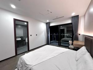 Lazur private home