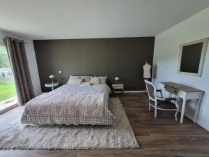 Joli maison entre mer et campagne