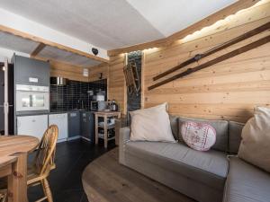 Confortable 2 pièces avec balcon à Tignes - FR-1-502-378