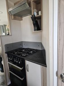 6 Ocean Park private 4 birth bar on site 5 minute walk to beach
