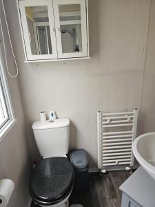 6 Ocean Park private 4 birth bar on site 5 minute walk to beach