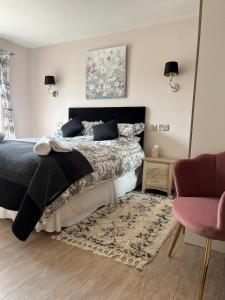 Modern spacious country self-contained suite