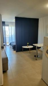 Wave apartment