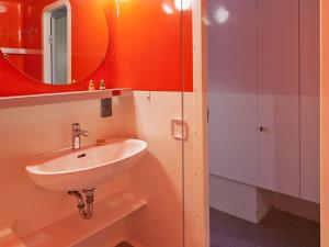 Studio ski aux pieds pour 5 pers, balcon, wifi station - FR-1-346-361