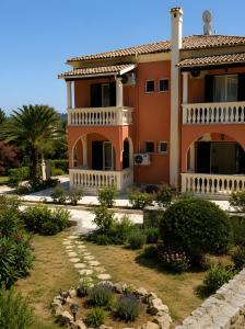 Marina Balcony – Studio 8