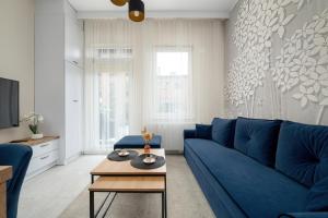 Brzoskwiniowa 4 Urban Garden Apartment by Solarento