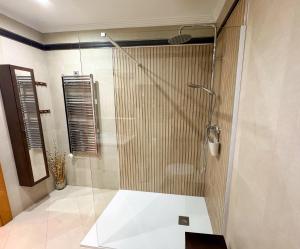 Luxury House Relax - Alojamientos La Torre