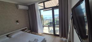 East Beach Marina View Apartment