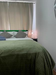 Rooms in Luxury 6 Bedroom House