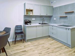Greeneri - Apartament z sypialnią i parkingiem w cenie