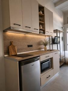 Mini Mythos Homes