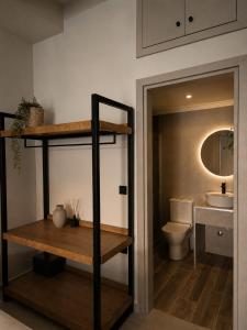 Mini Mythos Homes