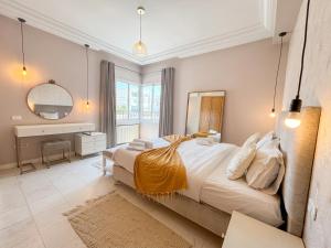 NEW 2BR Heart La Marsa Steps to the Sea