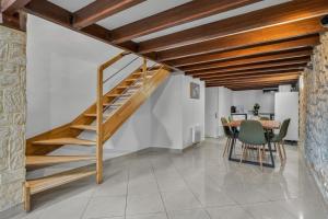 Paris aux portes du Marais, duplex de caractère avec 2 chambres