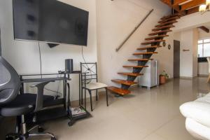 Duplex con AC en Laureles