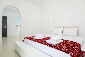 Libertis Paros