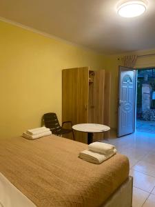 Dinas Rooms Himara