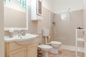 Livorno Centrale - 5 min walking to the train station & hospital, fast Wi-Fi