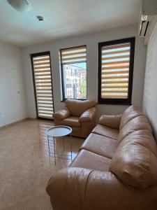 Delfin Port Apartments - Prime Location & Parking & Pet Friendly
