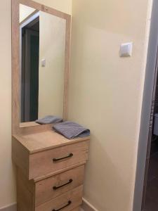 Dinas Rooms Himara