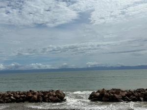 Arama Bay Lujo, Vista al Mar y Amenidades Premium