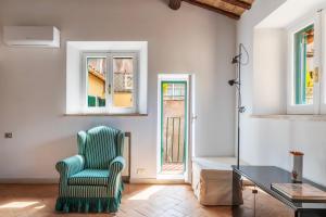 Crociferi 15 - FromHometoRome