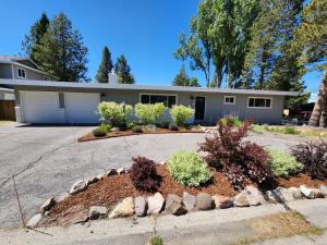 Beautiful Tahoe Keys Home, Family and Pet Friendly